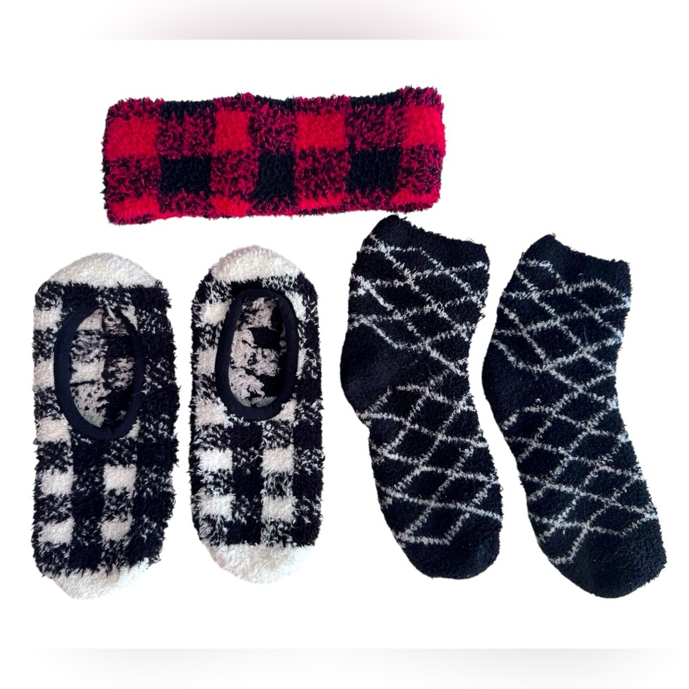 Set of 2 Old Navy fuzzy winter socks & fuzzy warm headband buffalo plaid